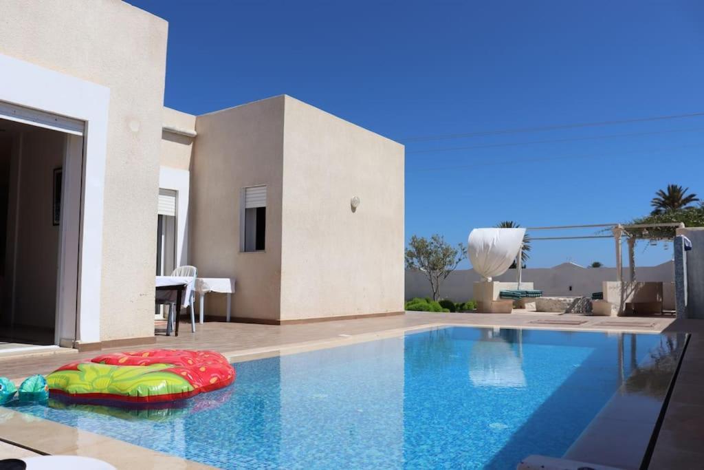 Vill La Reine Jerba Avec Piscine Villa El Guecheine Exterior photo